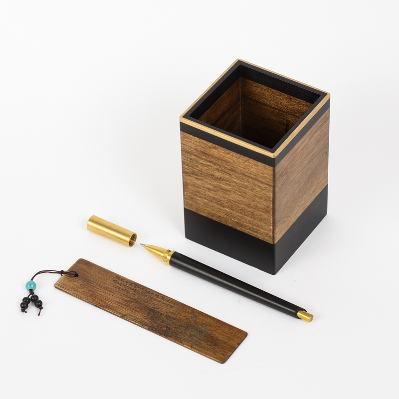 Mahogany pen holder high-grade golden silk nan wood retro Chinese style creative desktop decoration storage office pen holder lettering business gift custom logo