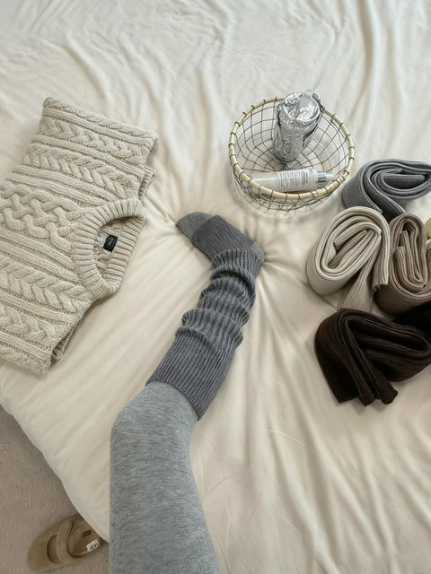 Gray Footless Socks, Slouch Socks for Women, Autumn and Winter Slimming Calf Socks, Japanese Y2K Style, Paired with Shark Leggings, Warm Leg Warmers