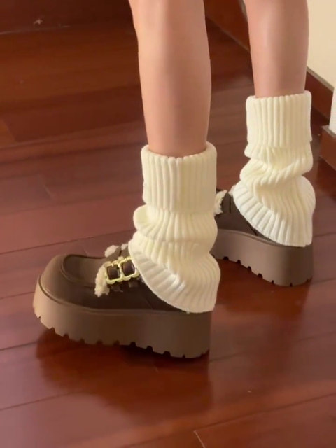 Trendy Knitted Leg Warmers for Women, Thickened for Winter, White Sock Covers to Pair with Snow Boots, Slouch Socks for Autumn and Winter, Calf Socks