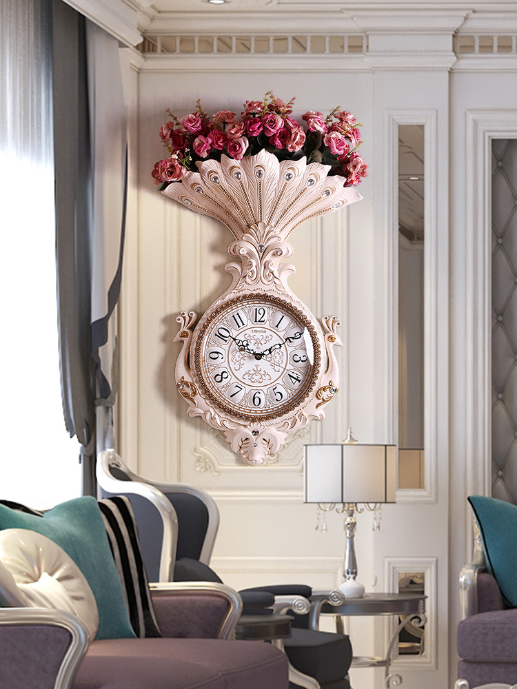 Peacock and watch hanging clock living room home fashion creative quartz clock Eurostyle luxury fashion hanging wall atmosphere ultra muted