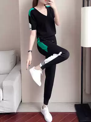 Summer sports suit women's 2021 new slim-fitting thin ice silk V-neck knitted casual age-reducing outdoor two-piece suit