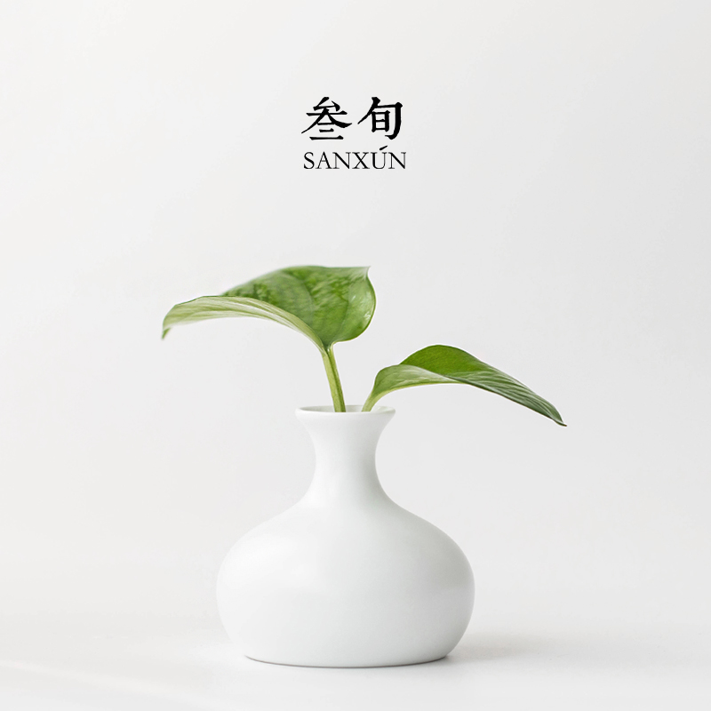 Thirty-year-old fat white ceramic flower pot living room dry flower flower arrangement vase Japanese-style hydroponic flower device fresh tea decoration