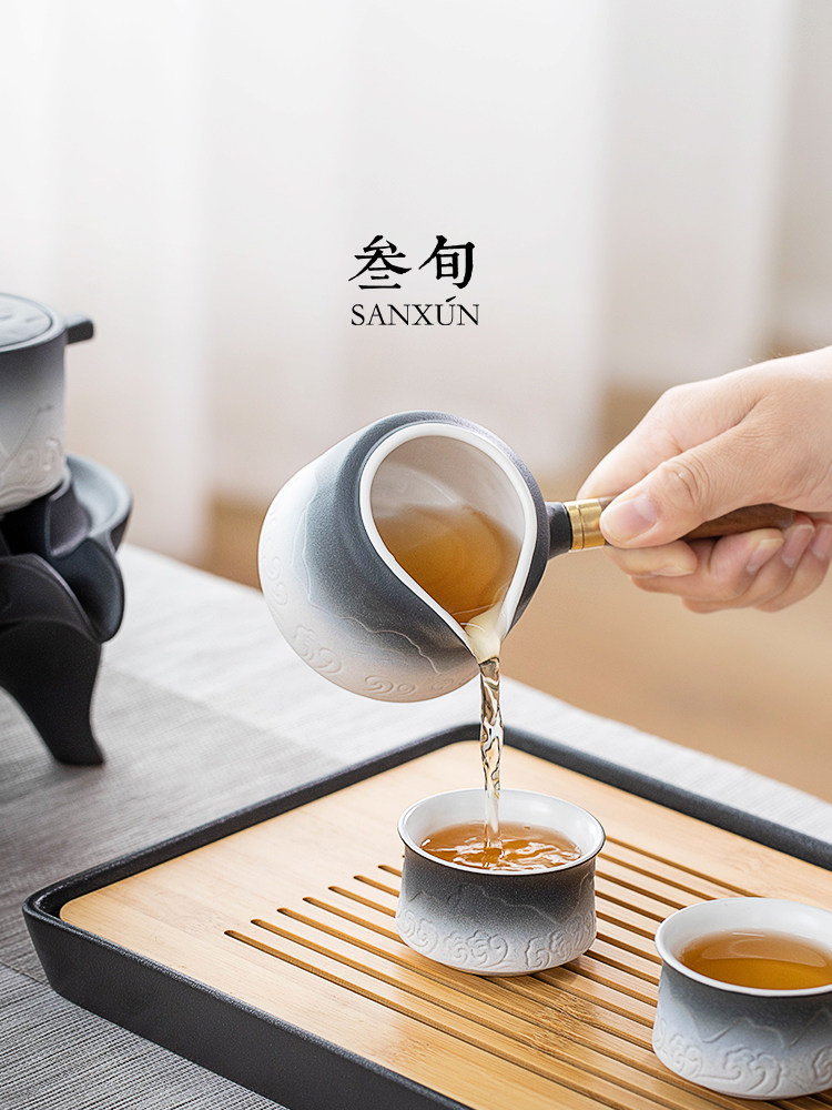 High-End Luxury Automatic Kung Fu Tea Set for Home Use, Easy-To-Use Tea Brewing Device, Gift Box for Gifting