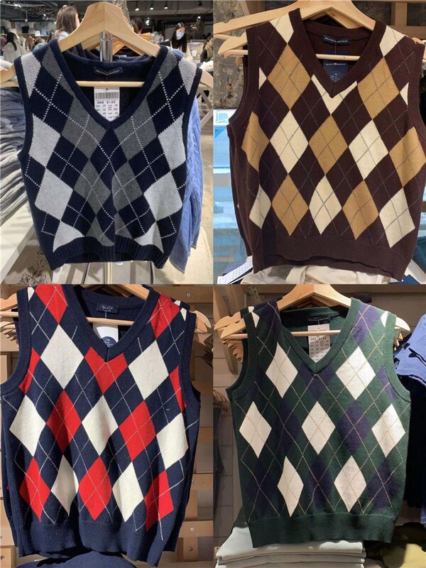 Bm Shanghai Discount Store American College Style Diamond Checkered Bm Knit Vest Waistcoat for Women, Can Be Worn as an Inner Layer or Outerwear
