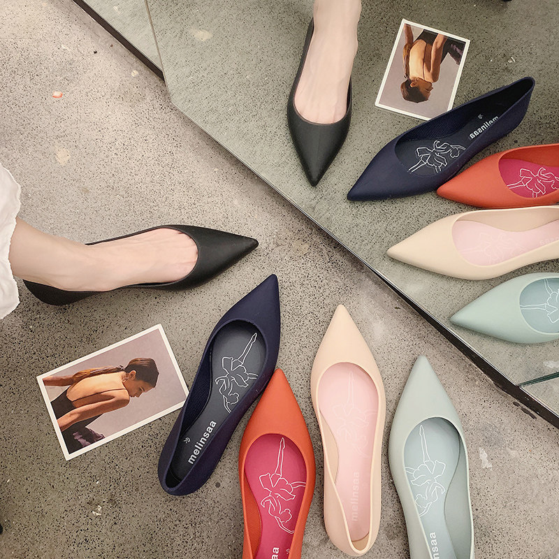 Metropolitan Fashion Rain Shoes Women Light Mouth Tip Jelly Shoes Low Bunch Waterproof Working Single Shoes Fisherman Shoes Little Prince