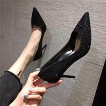 Store length self-stay new ~ 100 Lap Sexy Pointed Water Drill Crystal Light Mouth Black High Heel Shoes Woman Fine Heel Single Shoes