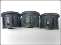 Suitable for 5 magong light truck 1029 Rong light lengthened 6450 steel plate front rubber large rubber splined glue