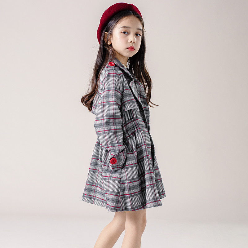 Girls' Glue coat 2022 new children's clothing in the Korean Gas in the long - range children's windshirt