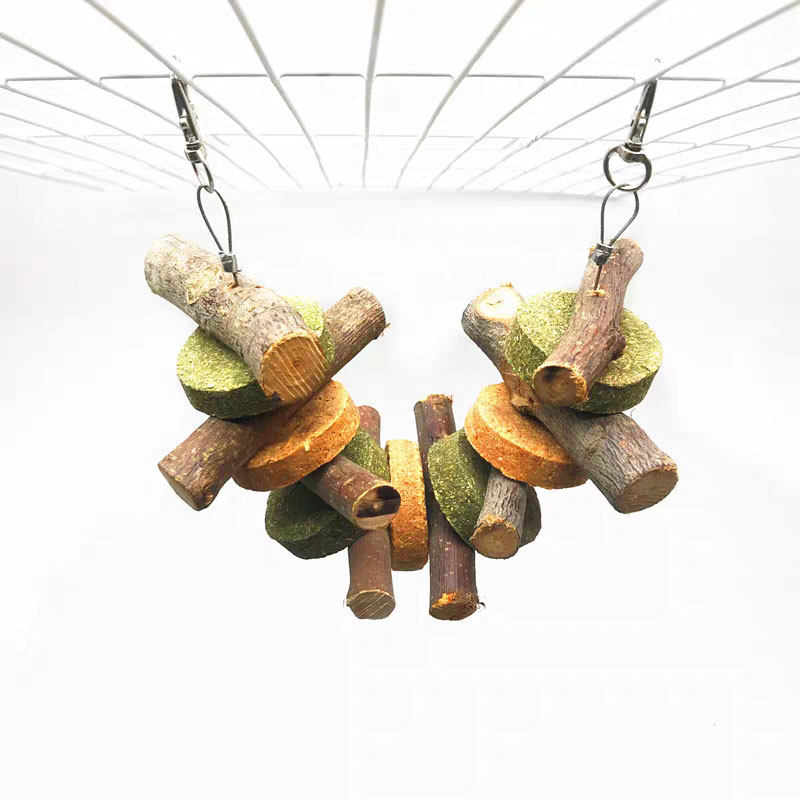 Apple branch bite wooden skewer hanging small pet molar with squirrel hamster chinchilla rabbit parrot toy manufacturer