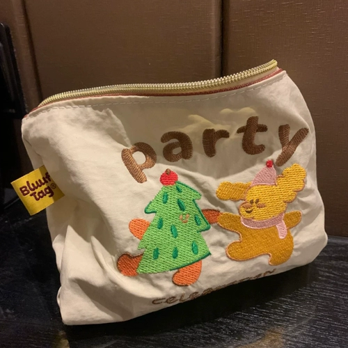 Косметичка, портативная сумка для хранения, нейлоновый вместительный и большой тканевый мешок, с медвежатами, с вышивкой