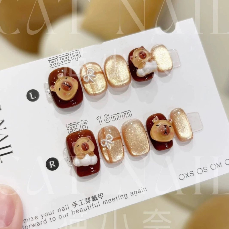 【Kapibara】New Autumn and Winter Cute Cartoon Squishy Handmade Wearable Nails Finished Product Cat Eye Fake Nails Finished Product