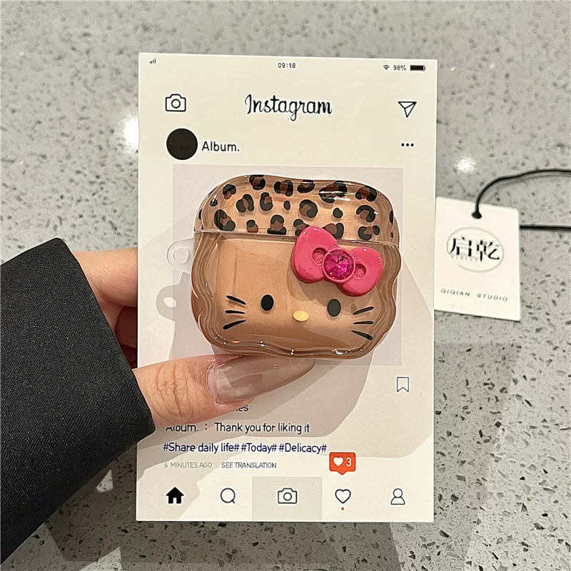 Hello Kitty, яблоко, Hello Kitty, коричневая подвеска, наушники, защитный чехол, совместимый беспроводной iPhone2 Pro, 3, bluetooth