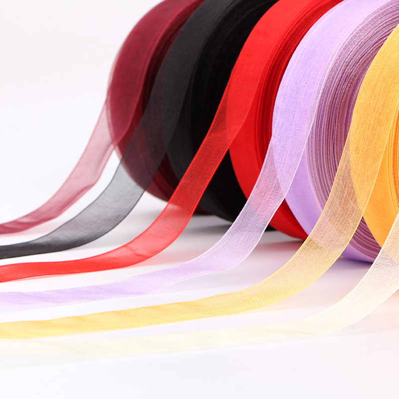 Transparent snowspun snow yarn with gift wrapping knitted hat hook hat hair decorated with ribbons ribbon webbing
