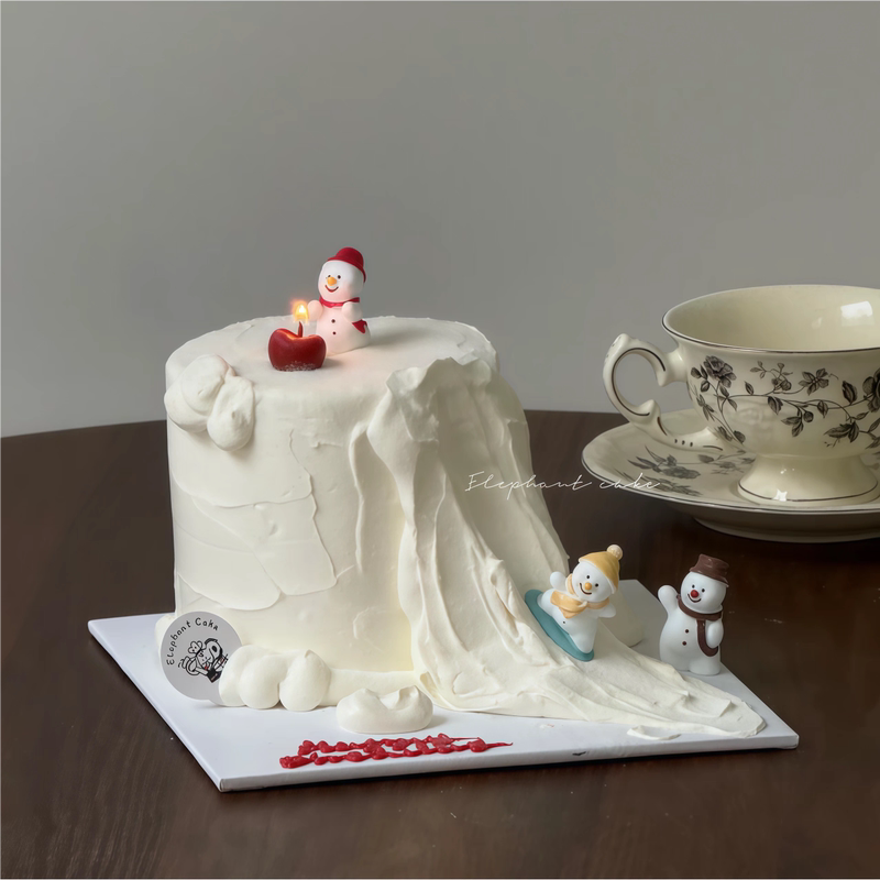 New Year's Day Ski-Themed Dessert Cake Decoration Cartoon Cute Resin Snowman Santa Claus Scene Ornament New Year's Day Ski-Themed Dessert Cake Decoration Cartoon Cute Resin Snowman Santa Claus Scene Ornament