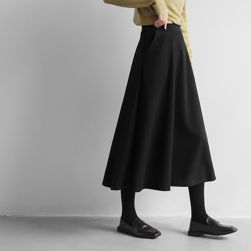 Temperament black woolen skirt winter mid-length high-waisted long skirt women's retro 2022 new a-line skirt