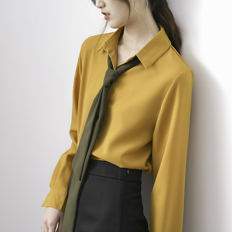 Retro top yellow girls shirt lazy style long-sleeved shirt women's design sense niche summer 2022 new