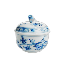 Japan direct mail Meissen blue onion candy bowl 822