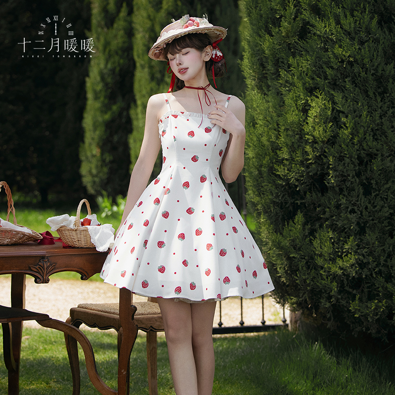 December Warm Strawberry Dress with Six Panels, Cinched Waist, Detachable Shoulder Straps, Strapless, Printed Dress