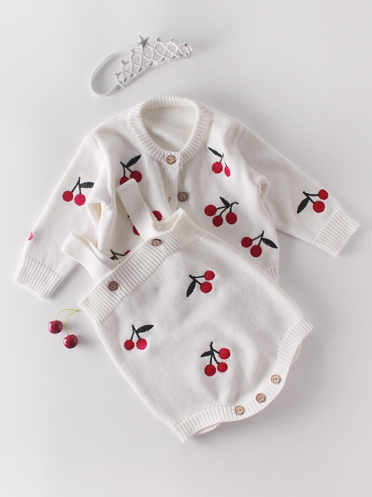 Baby clothes Female baby knitting suit Autumn clothes Girls net red suit Western style sweater Pure cotton princess two-piece suit