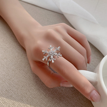 Minimalist cold wind snowflake ring female light extravaganza The red Korean version of the fashion personality opening can regulate the ring finger ring