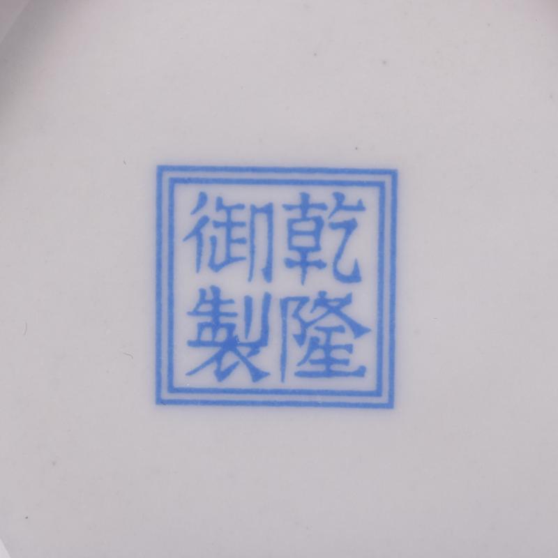 Jingdezhen imitation the qing qianlong designs of colored enamel vase archaize play Chinese zodiac antique decoration handicraft furnishing articles
