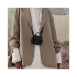 Кожаная маленькая сумка на одно плечо, 23 года