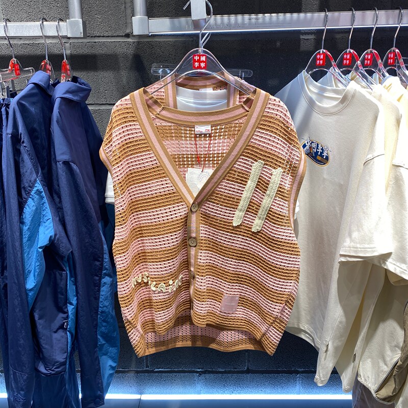 China Li-Ning × Insulaire Co-Branded Unisex Sports Casual Loose Vest Knit Shirt Amvv029 China Li-Ning × Insulaire Co-Branded Unisex Sports Casual Loose Vest Knit Shirt Amvv029