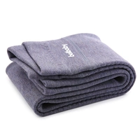 Та же самая модель синего серого мужчин и женщин