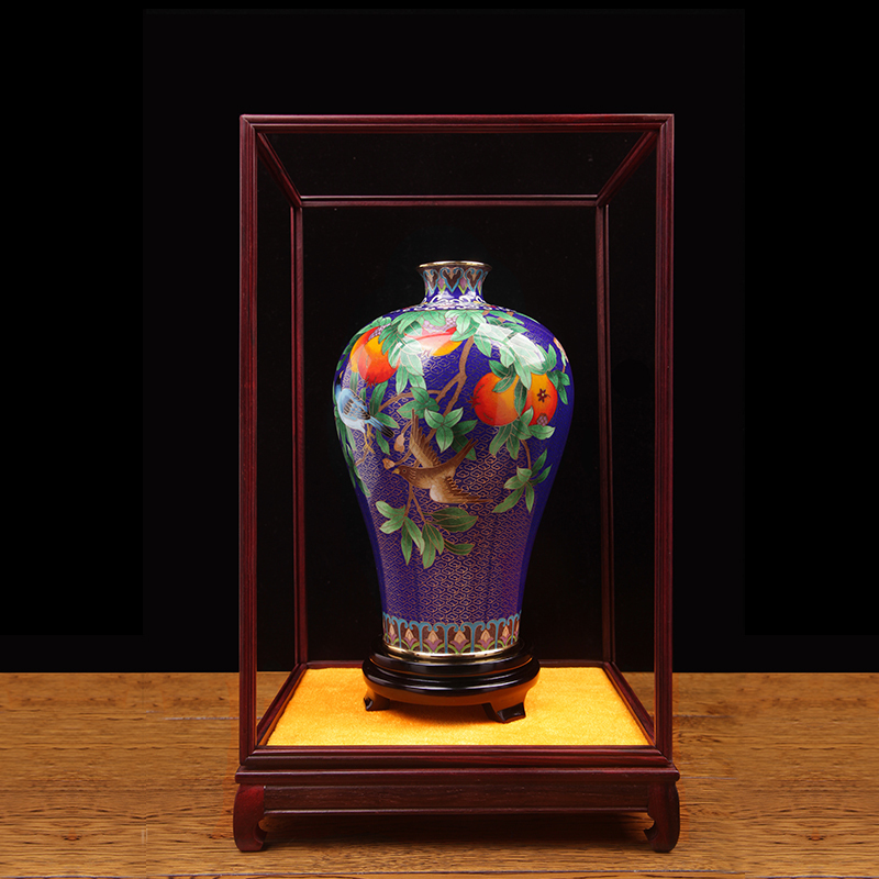 Beijing Jingtai Blue Vase Sending the Old Foreign Pendulum Pieces Bronze Tire Pinch Silk Enamel Handicrafts China Featured Gifts