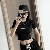 Black T-shirt womens short sleeves tight thin model 2020 Summer new heart design sense navel short top women
