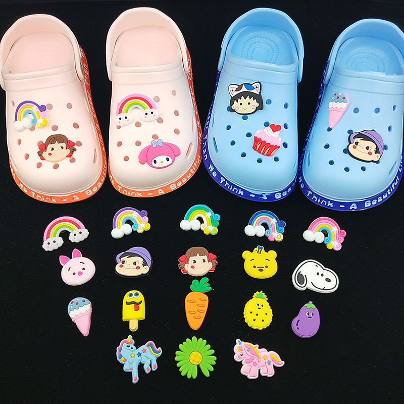 Hole shoes flower shoe buckle cartoon crocs hole shoes decorative buckle accessories cute sandals and slippers diy accessories three-dimensional tide