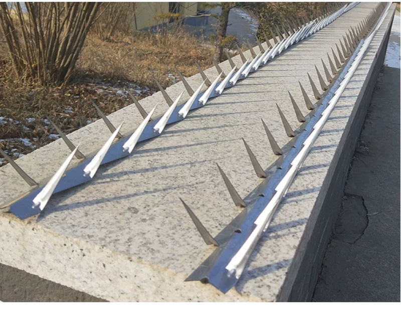 Chống đinh stud đinh tường chống leo núi chống trộm hàng rào dây sắt hàng rào stud chống chuột dây thép gai chống trộm công cụ - Bảo vệ xây dựng mũ công trường