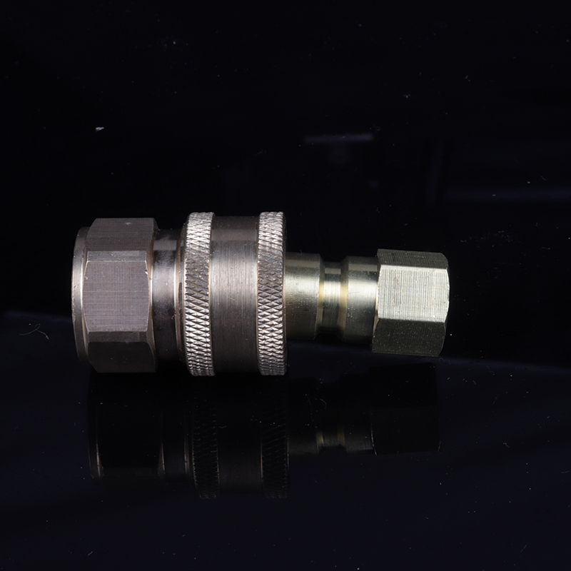 Spray pump adapter 9 52 female head spray pump connection joint 2 points supporting special high-pressure micro-mist connector