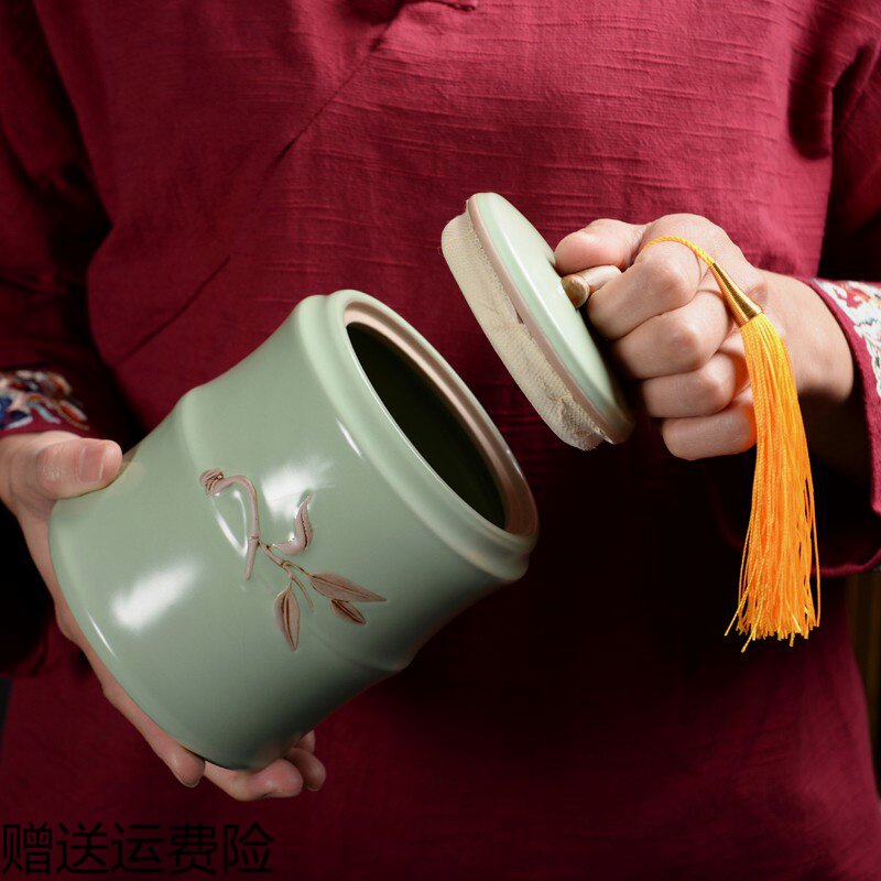 Ru kiln tea pot ceramic large, medium and small tassel medieval tea ceremony retro sealed storage tea pot household tea set tea pot