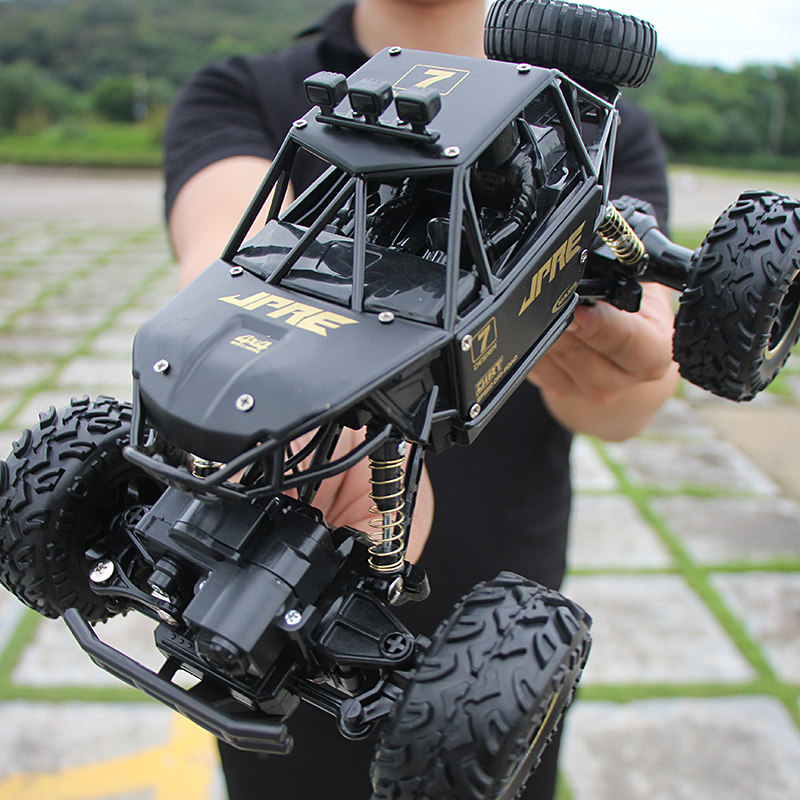 Super large alloy remote control car off-road vehicle rechargeable four-wheel drive high-speed big foot climbing racing boy children's toys