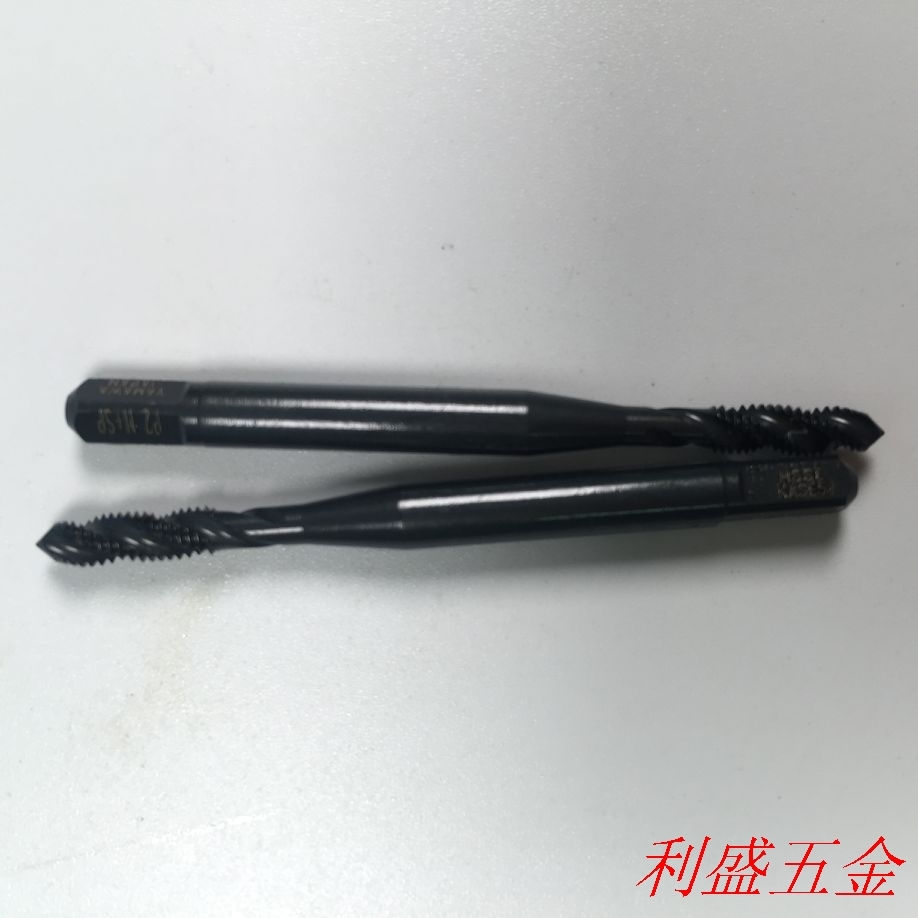 YAMAWA Japan imported black oxidation spiral screw tap M3X0 5M1234578910 machine oxidation spiral