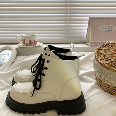 taobao agent Martens, white demi-season low boots English style, British style, fitted, 2022 collection