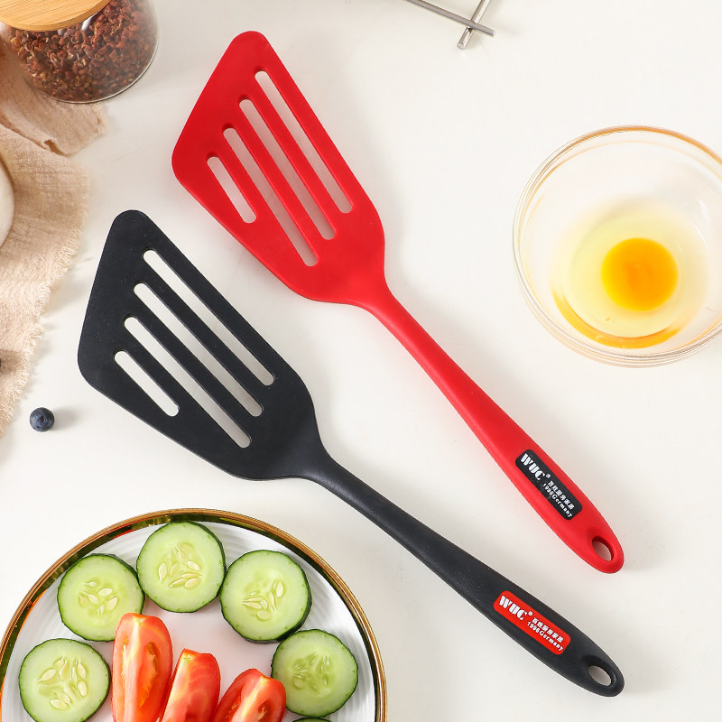 German non-stick pan special silicone pan pan fragment cake shovel high temperature household kitchenware omelette steak shovel