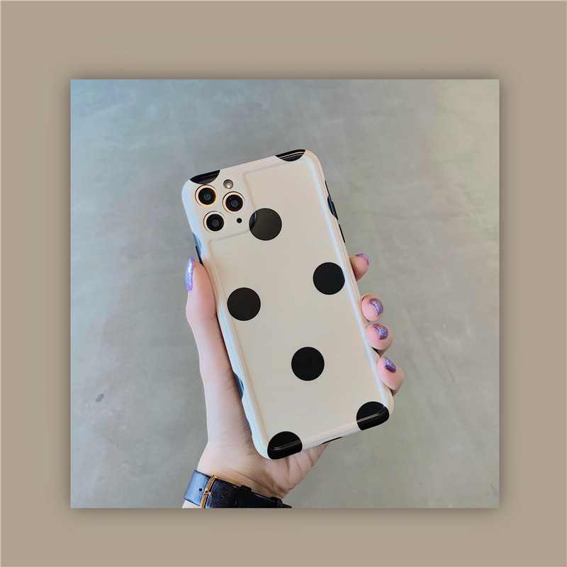 Korea ins wind milk tea color wave points applicable 12 11Pro Max Apple X XS XR SE mini phone shell iPhone7p female 8plus silicon