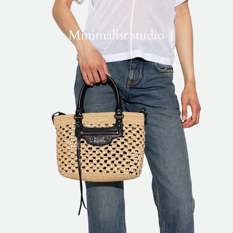 2026 Summer New Handmade Raffia Woven Bag Straw Hollow Basket Bag Vacation Style Beach Tote Bag