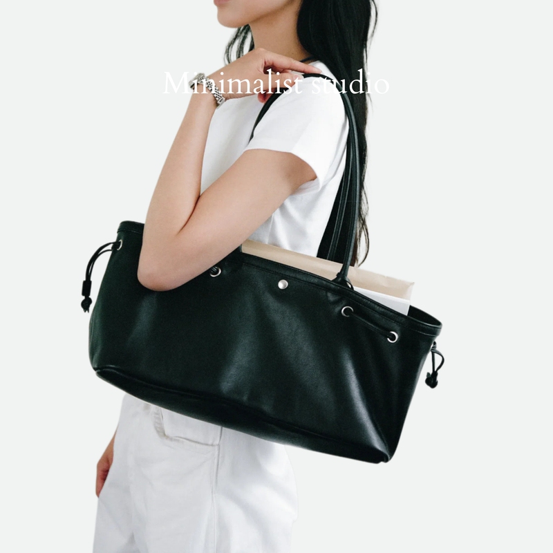 Toutyest Korean Niche Design Bag for Women, Genuine Leather Vintage Tote Bag, Large Capacity Shoulder Bag, Commuter Bag