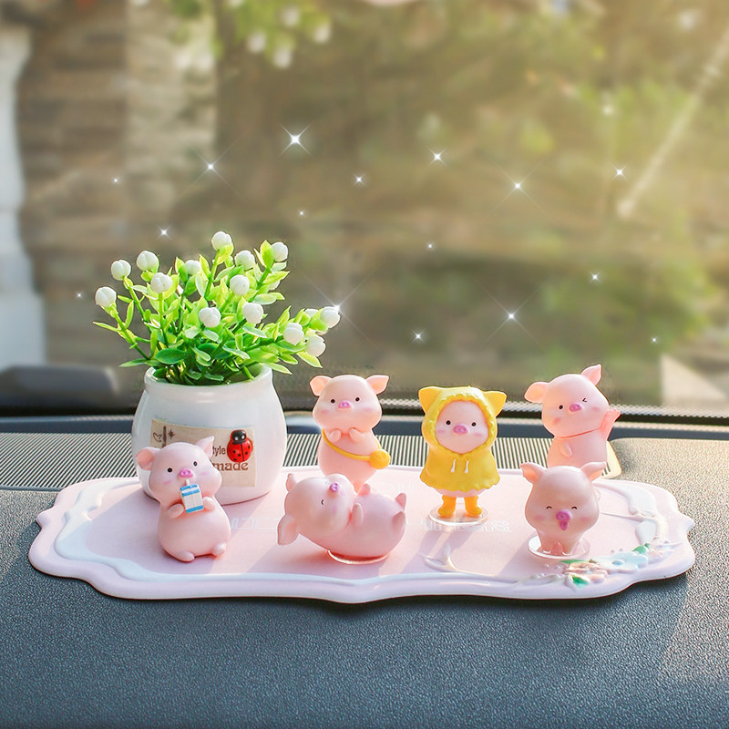 Piglet ornaments Car car interior ornaments healing goddess cute net red car decoration supplies