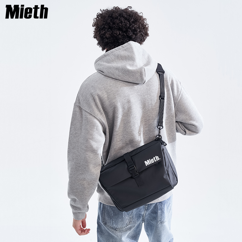 mieth tide card sloped satchel satchel satchel bag men's single shoulder bag Japanese canvas casual bag women's clothing mailbag nylon