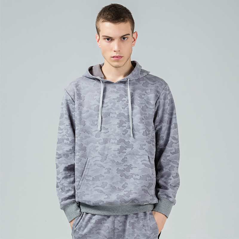 Natty outdoor sports camouflage sweater autumn and winter new loose quick-drying thickened air layer jacket men's top tide