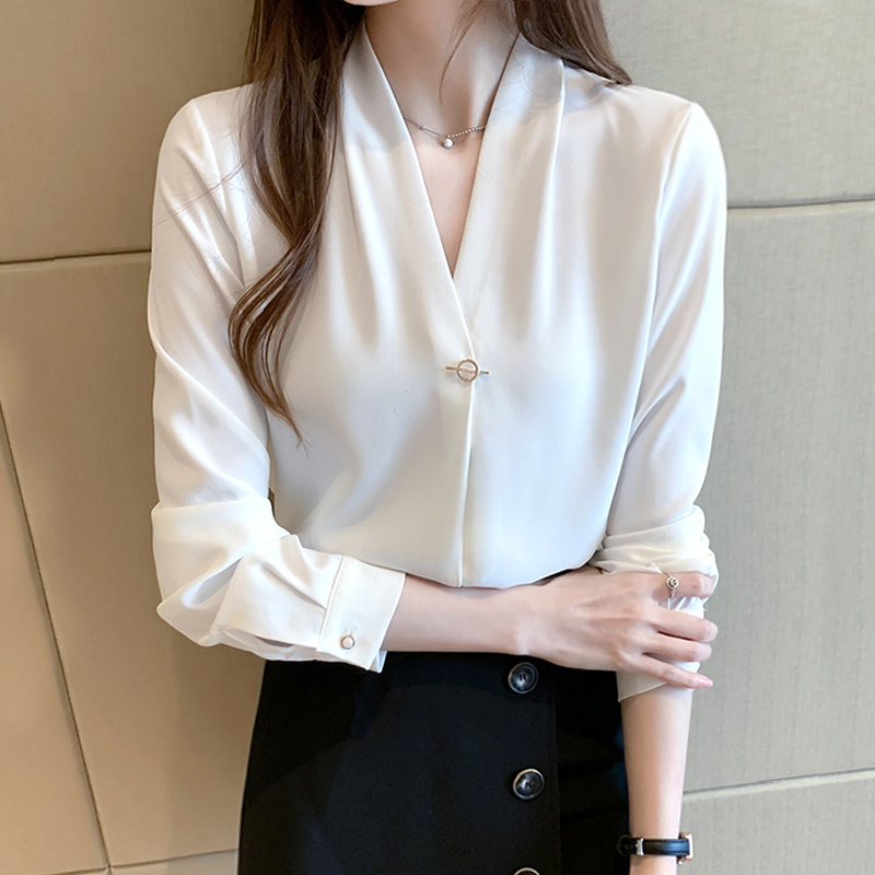 2022 new white shirt women's long sleeves spring and autumn V-neck pullover design sense niche professional top shirt chiffon