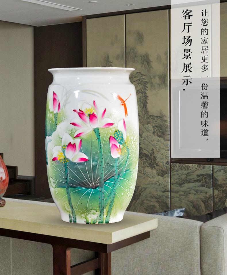 Jingdezhen ceramics vase furnishing articles sitting room hand lotus flower arranging flower implement new Chinese porcelain decorative arts and crafts