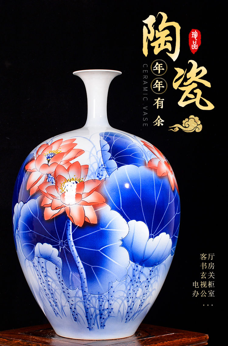 Jingdezhen ceramics hand - made lotus middle Chinese style living room TV ark, adornment is placed more than large vase