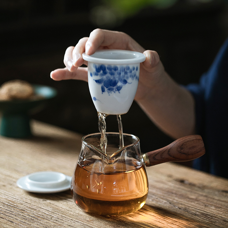 Fujian-based high temperature resistant glass teapot minimalist modern home wood handle side to make pot-day white porcelain kongfu tea furniture set