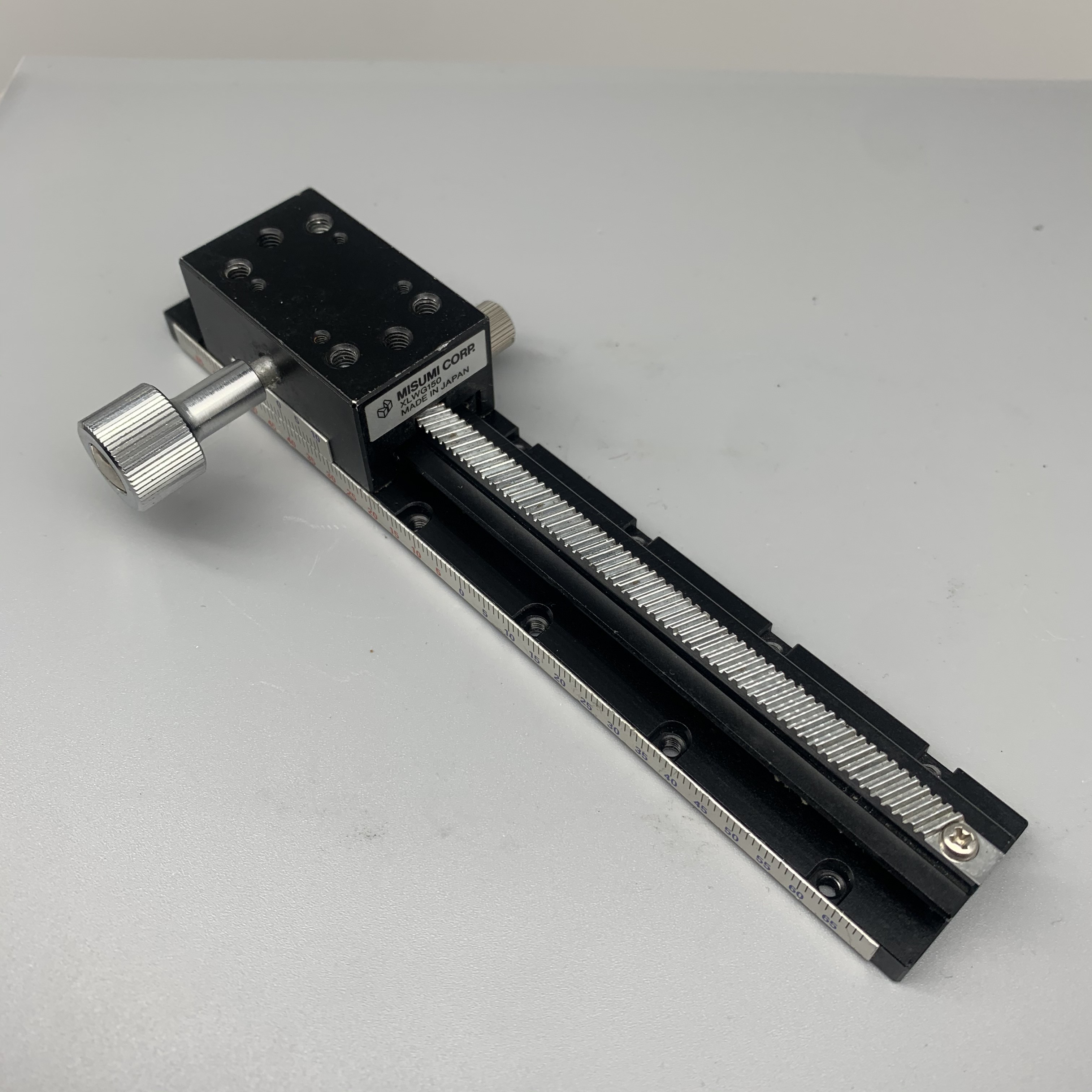 Large Stroke Manual Translation Desk X Axis Translation Table Mithmi XLWG150 Dovetail Groove Slipway Spot