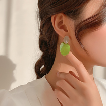 Green Ensemble Summer Earrings 100 Hitch Bull Oil Goeared 2022 New Tide-Gas-No-Ear-In-Ear Clip Woman